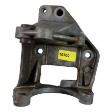 Suporte Bomba Hidráulica Renault Sandero Clio 1.0 16v