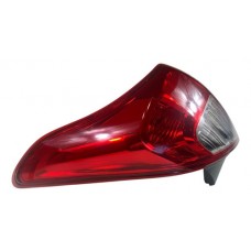 Lanterna Traseira Direita Nissan Versa 2017 2018 Com Detalhe