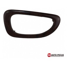 Moldura Maçaneta Interna Diant Direita Peugeot 307 Marrom-claro Dianteira