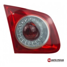 Lanterna Tampa Tras. Esquerda Vw Jetta 07/10 Vermelho