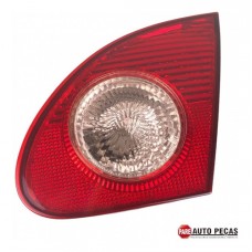 Lanterna Tampa Tras. Direita Toyota Corolla 03/08 Direito Vermelho