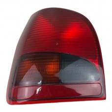 Lanterna Tras. Esquerda Vw Gol Gti Bola 95/99 Esquerdo Vermelho