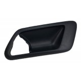 Moldura Maçaneta Interna Tras. Esquerda Vw Fox 10/15 Preto Traseira