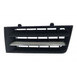 Moldura Farol De Milha Esquerdo Renault Megane 06/13 - Preto